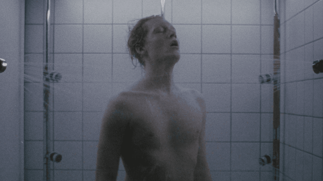 Still 01